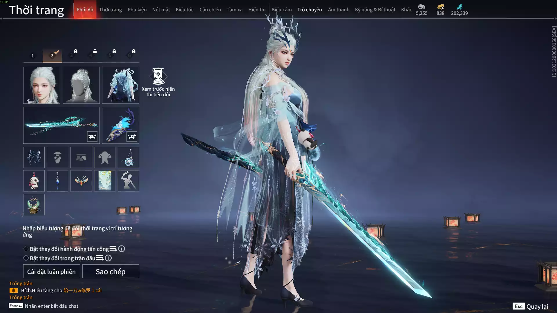 Ảnh 9 Vũ khí đỏ, 9 Trang phục đỏ, 3 Phụ kiện hóa hình và hơn thế, nhấn xem chi tiết bên trong